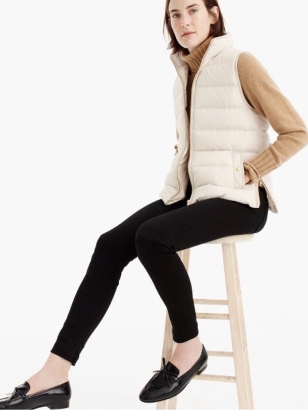 J. Crew Mountain Puffer Quilted Down Vest in navy blue - Picture 3 of 4